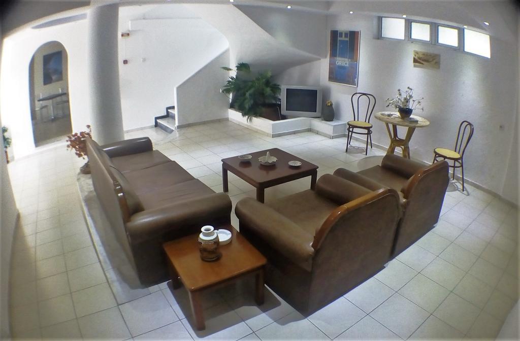Araliki Apartments & Studios Лутра-Едіпсу Екстер'єр фото