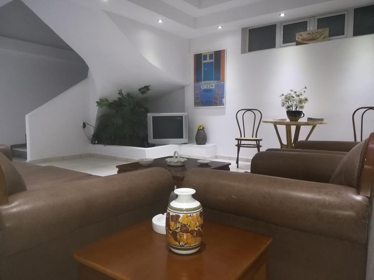 Araliki Apartments & Studios Лутра-Едіпсу Екстер'єр фото